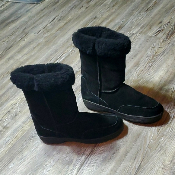 bearpaw women's boots size 10